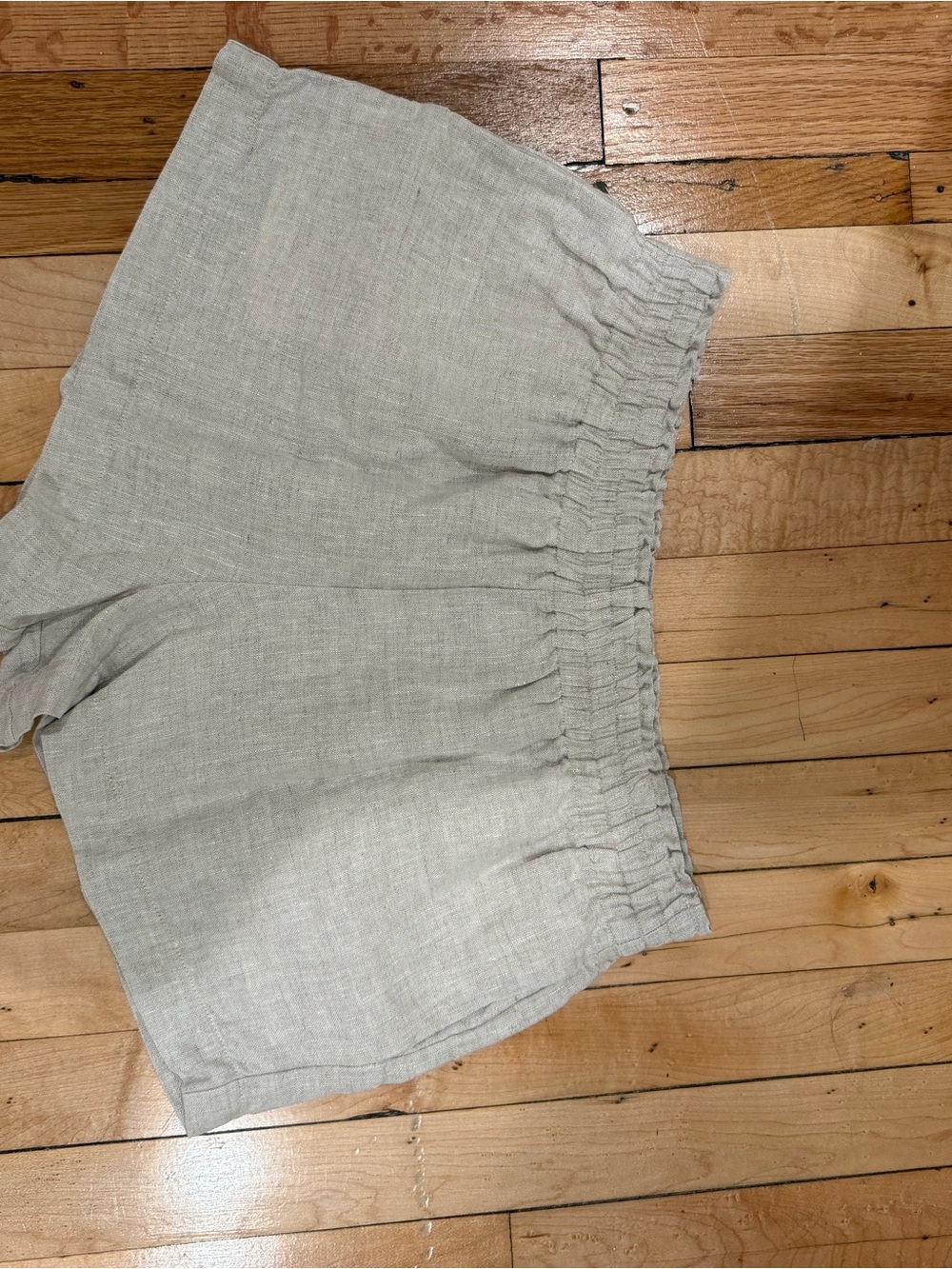 Reformation Mila Linen Shorts - Picture 6 of 6